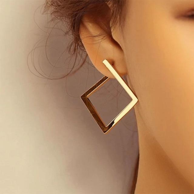 How to Style Square Earrings for Every Occasion